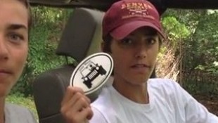 Teens Turn Jeep Wave into Hot Merchandise