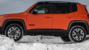 Looking for Snowy Fun in Your Cherokee or Renegade? Try Sand Mode!