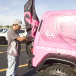 Illinois Man's Pink Wrangler Should Be an Inspiration to Us All