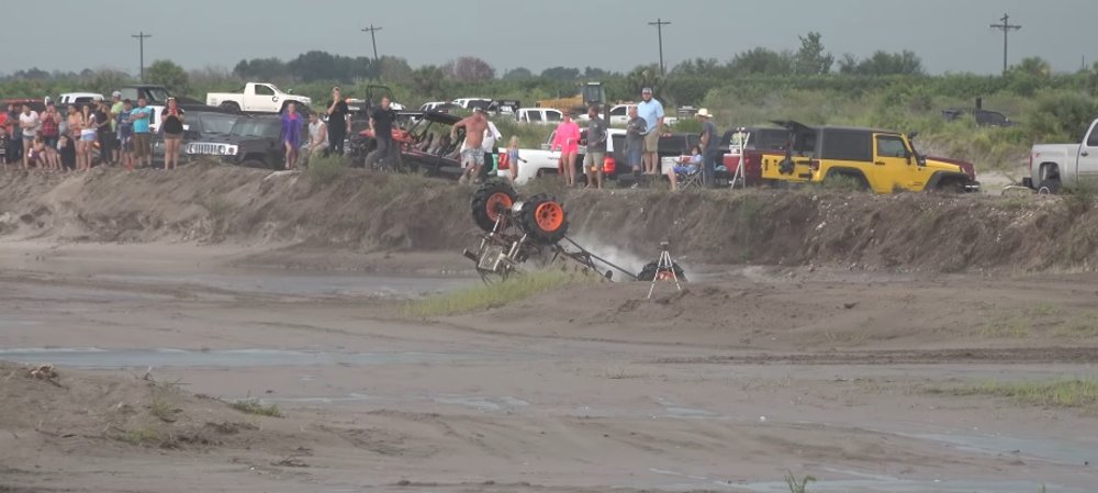 Jeep Mud Racer Upside Down