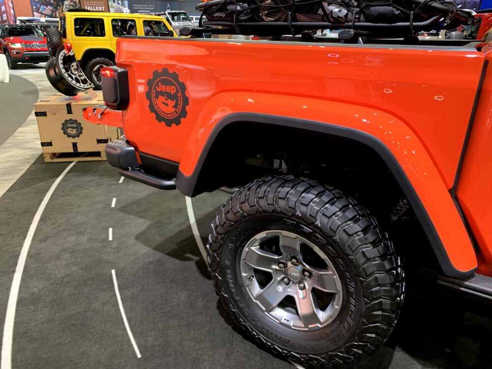 Jeep Gladiator Gravity - L.A. Auto Show 2019