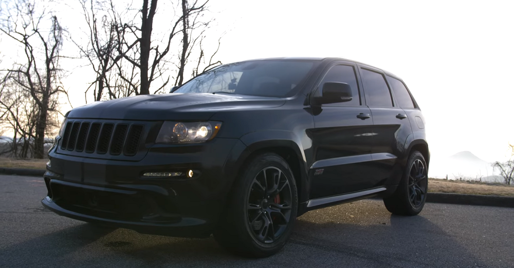 jk-forum.com Grand Cherokee SRT8 Combines Ludricousness with Livable Dimensions