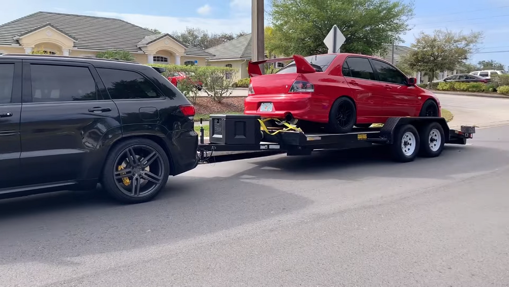 jk-forum.com YouTuber Puts Grand Cherokee Trackhawk Through Towing Test