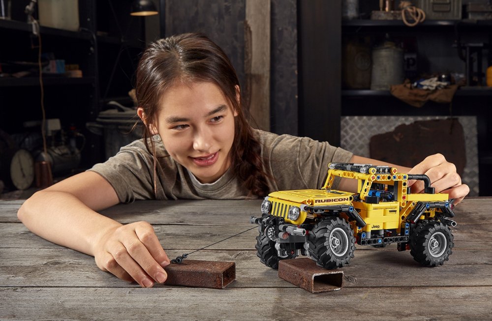 Lego Technic Jeep Wrangler