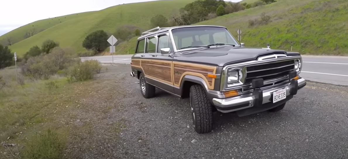 Jeep Grand Wagoneer