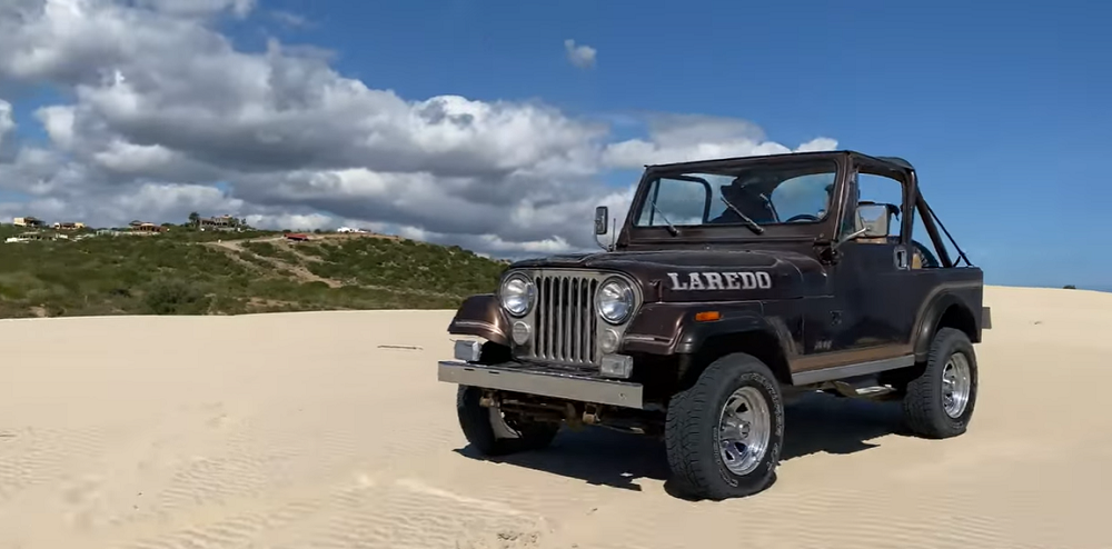 Jeep CJ-7