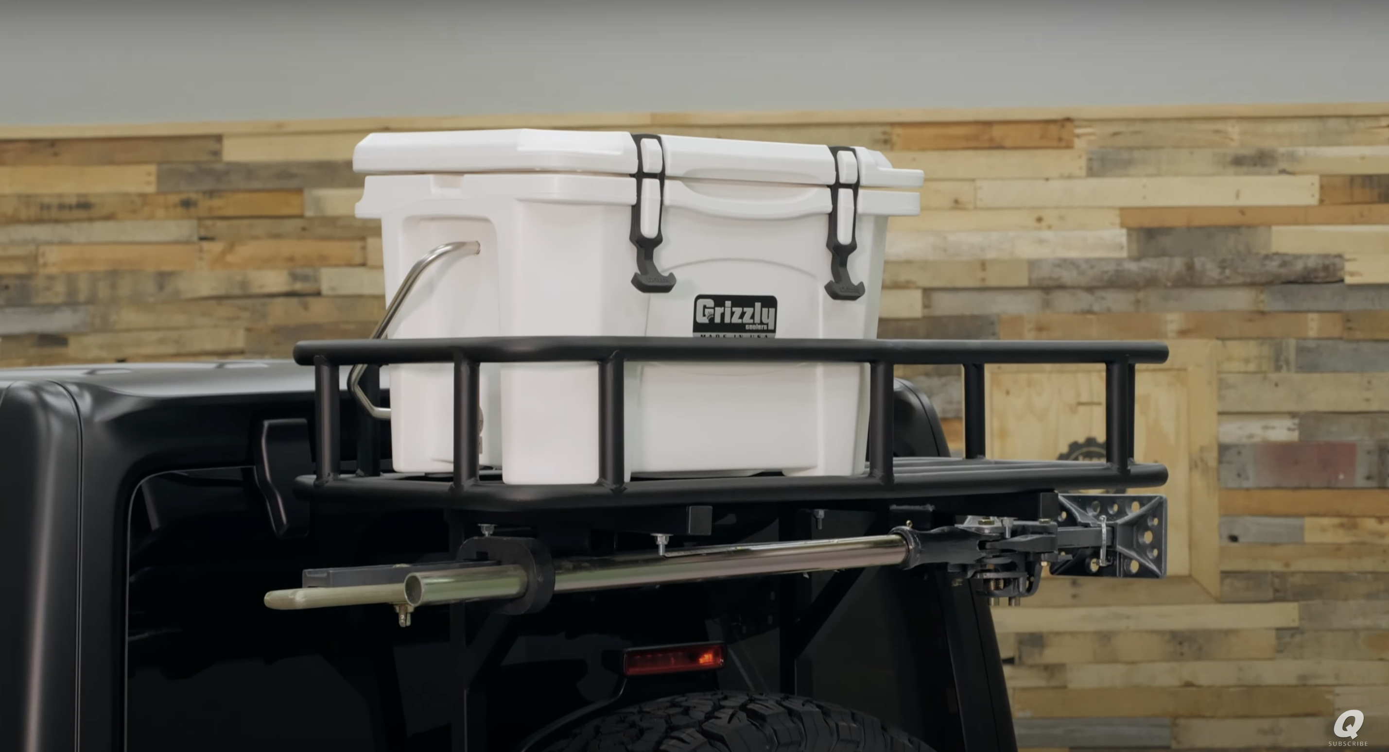 Paramount’s Tailgate Cargo Carrier Elevates Wrangler Storage—and Style