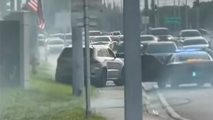 Jeep Grand Cherokee Trackhawk Hellcat leading police on a high speed chase in Florida stopped